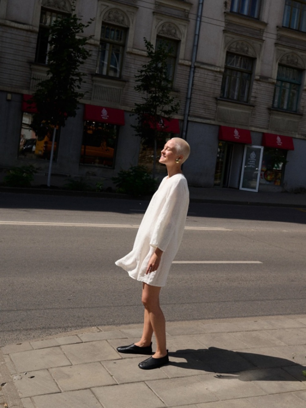 Linenfox Roni Linen Dress - S/M - Picture 5 of 10